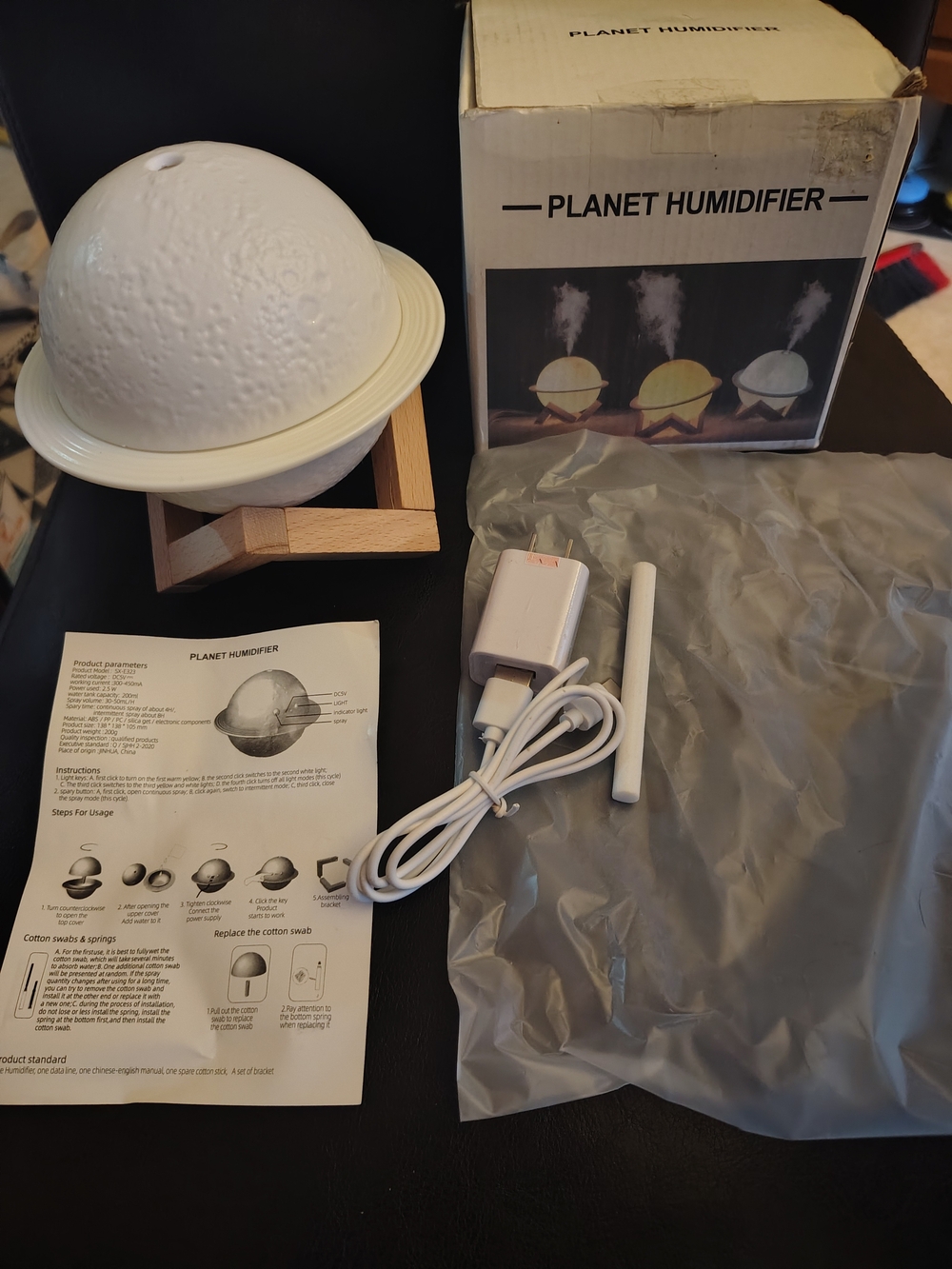 🪐 NIB Planet Humidifier 3D Moon Lamp Light Diffuser 🪐✨
